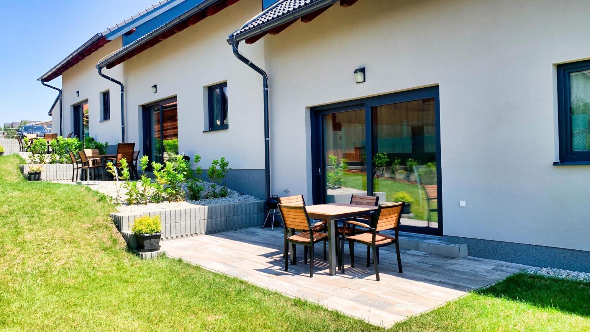 Apartmanove Domy Lipno 1 Frymburk Exterior foto